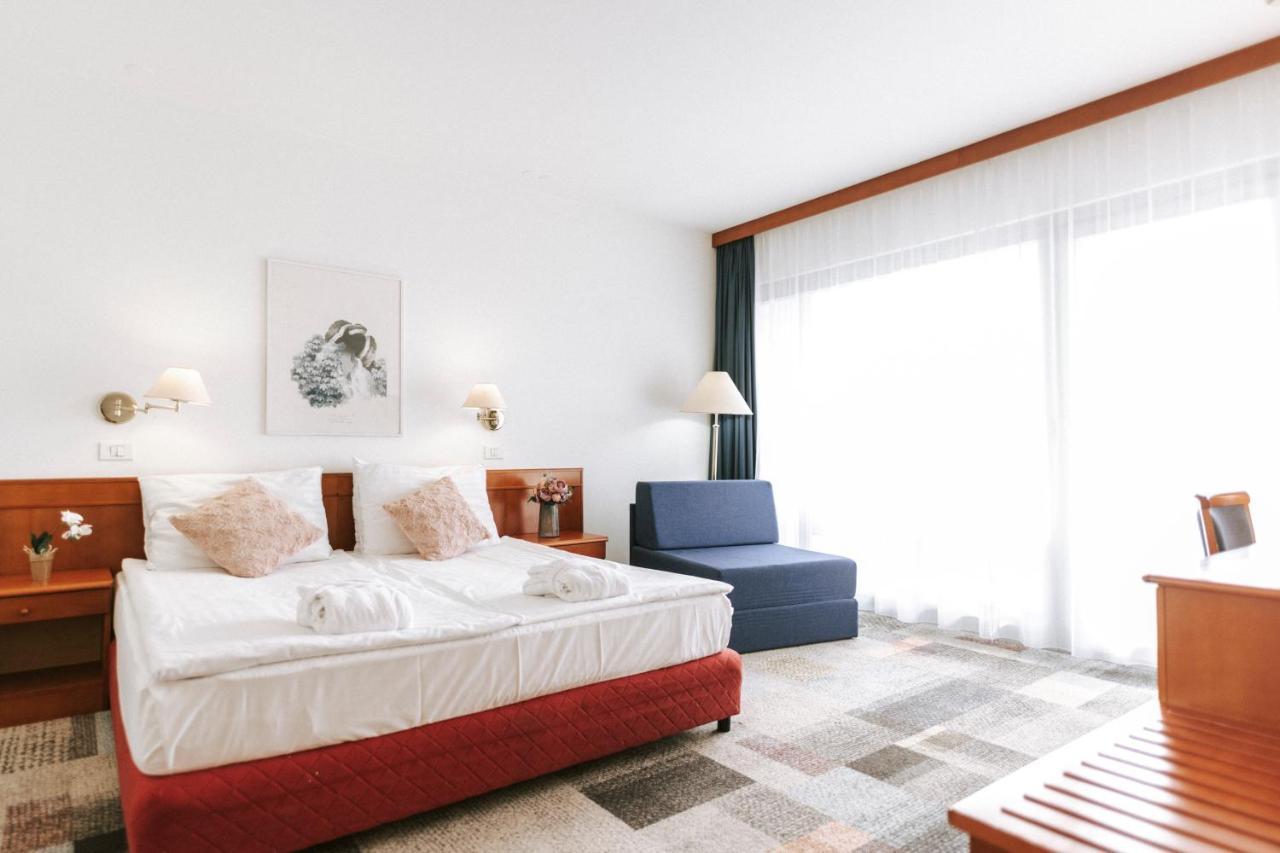 Hotel Toplice - Terme Catez Catez ob Savi Exteriör bild