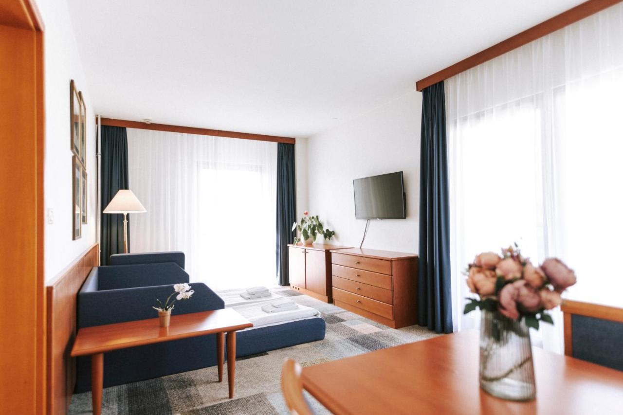 Hotel Toplice - Terme Catez Catez ob Savi Exteriör bild