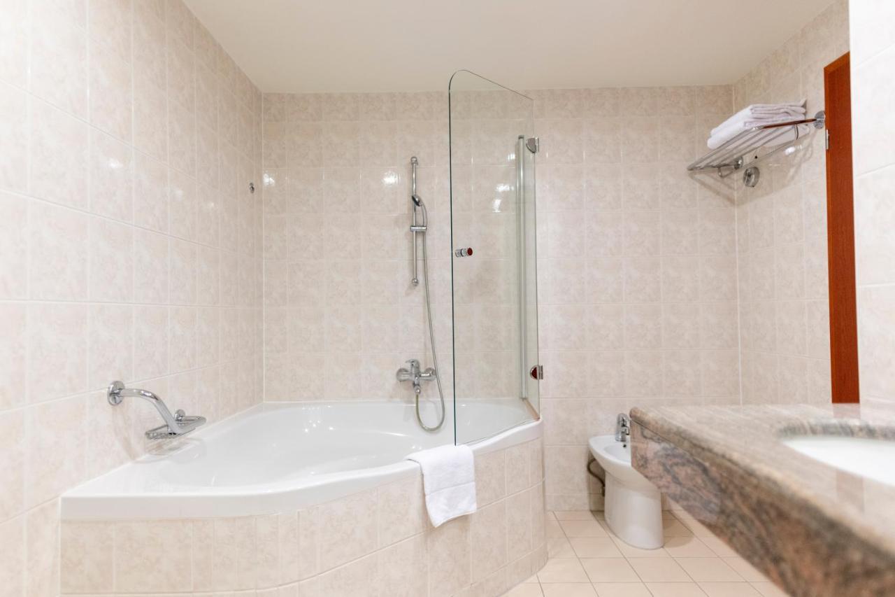 Hotel Toplice - Terme Catez Catez ob Savi Exteriör bild