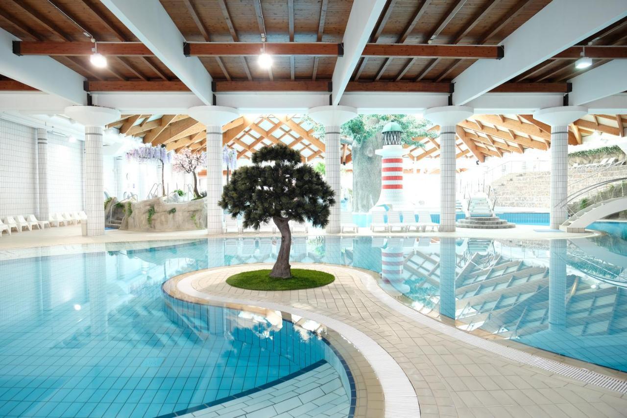Hotel Toplice - Terme Catez Catez ob Savi Exteriör bild