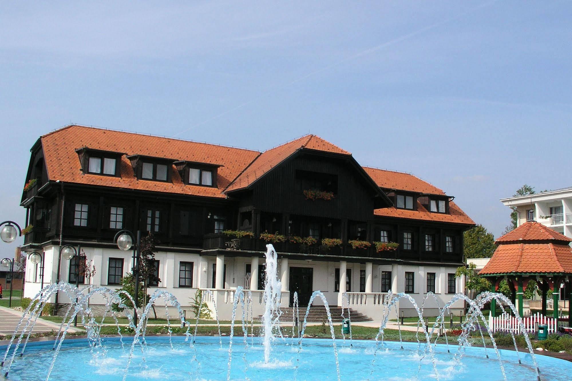 Hotel Toplice - Terme Catez Catez ob Savi Exteriör bild